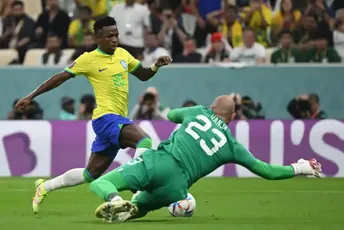 Više od trećine Crnogoraca vidi Brazil kao novog prvaka svijeta, svaki dvadeseti smatra da će to biti Srbija Više od trećine Crnogoraca vidi Brazil kao novog prvaka svijeta, svaki dvadeseti smatra da će to biti Srbija