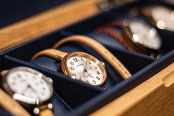 U Njemačkoj zaplijenjeno preko 2.000 lažnih satova: Originali vrijede 176 miliona eura U Njemačkoj zaplijenjeno preko 2.000 lažnih satova: Originali vrijede 176 miliona eura