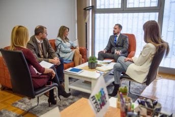 Predstavnici IRF-a i RYCO kancelarije u Crnoj Gori razmatrali modalitete saradnje Predstavnici IRF-a i RYCO kancelarije u Crnoj Gori razmatrali modalitete saradnje