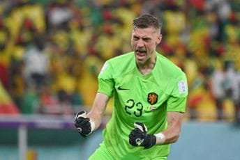 Ispadao u italijansku Seriju C, žena mu savjetovala da postane policajac, a sad je u četvrtfinalu SP Ispadao u italijansku Seriju C, žena mu savjetovala da postane policajac, a sad je u četvrtfinalu SP