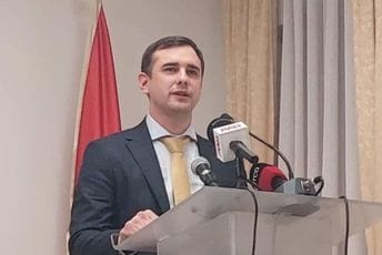 Grgurović novi predsjednik Opštine Danilovgrad Grgurović novi predsjednik Opštine Danilovgrad
