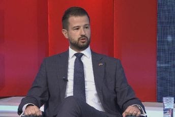 Milatović: Abazović je zbog kratkoročnih interesa podržao Bečića