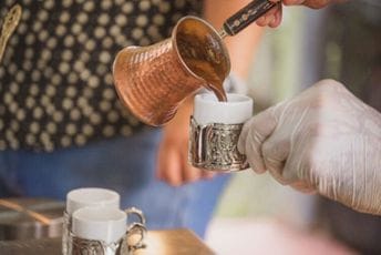 Više od 500 godina zadovoljstva: Danas je Svjetski dan turske kafe Više od 500 godina zadovoljstva: Danas je Svjetski dan turske kafe