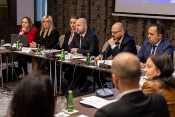 Sjednica Socijalnog savjeta: Upoznati partnere sa planiranim budžetom prije upućivanja u skupštinsku proceduru Sjednica Socijalnog savjeta: Upoznati partnere sa planiranim budžetom prije upućivanja u skupštinsku proceduru