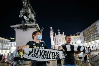 Juventusu prijeti novo izbacivanje iz lige zbog finansijskih malverzacija Juventusu prijeti novo izbacivanje iz lige zbog finansijskih malverzacija