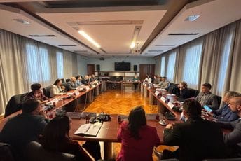 Pokrenuti dijalog nezavisnih regulatora u Crnoj Gori i eksperata iz EU Pokrenuti dijalog nezavisnih regulatora u Crnoj Gori i eksperata iz EU