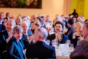 Abazović na večeri sa europoslanicima u Briselu Abazović na večeri sa europoslanicima u Briselu