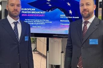 Poslanici DPS-a na Molitvenom doručku u Briselu