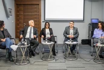 U zdravstvenom sistemu zemalja EU i regiona osobe s invaliditetom ne mogu dobiti adekvatne usluge U zdravstvenom sistemu zemalja EU i regiona osobe s invaliditetom ne mogu dobiti adekvatne usluge