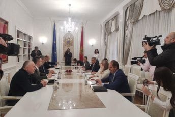 Završen sastanak šefova poslaničkih klubova, nastavak u nedjelju Završen sastanak šefova poslaničkih klubova, nastavak u nedjelju