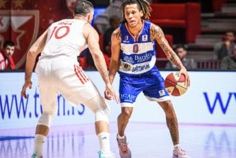 Mornar poražen od Crvene zvezde Mornar poražen od Crvene zvezde