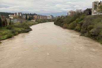 Padavine sve intenzivnije, a sušni periodi duži Padavine sve intenzivnije, a sušni periodi duži