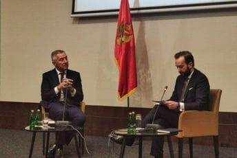 Đukanović: Slika ne izgleda lijepo, izlaz iz toga moraju biti izbori Đukanović: Slika ne izgleda lijepo, izlaz iz toga moraju biti izbori