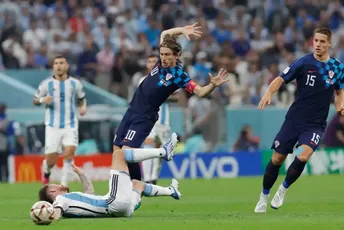 Modrić: Orsato je jedan od najgorih sudija, ne mogu da vjerujem šta je dosudio, ali je Argentina zasluženo prošla Modrić: Orsato je jedan od najgorih sudija, ne mogu da vjerujem šta je dosudio, ali je Argentina zasluženo prošla