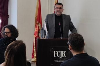 Čirgić: Otvoreni Balkan obećani svijet za kriminalce, kleronacionaliste i autokrate koje ga zagovaraju Čirgić: Otvoreni Balkan obećani svijet za kriminalce, kleronacionaliste i autokrate koje ga zagovaraju