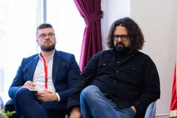 Batrićević: Abazović je antievropejac; Nikolaidis: Ne možete zajahat konja velikosrpskoga nacionalizma Batrićević: Abazović je antievropejac; Nikolaidis: Ne možete zajahat konja velikosrpskoga nacionalizma