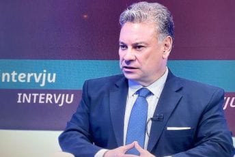 Očekujem da Kosovo i Srbija ove godine postignu sporazum, kaže Eskobar Očekujem da Kosovo i Srbija ove godine postignu sporazum, kaže Eskobar