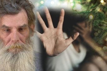 Udarao ženu jelkom jer ga je pitala za pomoć: Divljao po kući sve dok nije došla policija Udarao ženu jelkom jer ga je pitala za pomoć: Divljao po kući sve dok nije došla policija