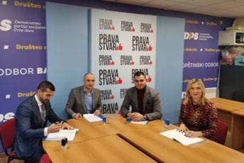 Formirana vlast u Baru: Potpisan sporazum između SD-a i koalicije "Prava stvar DPS-SDP-LP" Formirana vlast u Baru: Potpisan sporazum između SD-a i koalicije "Prava stvar DPS-SDP-LP"