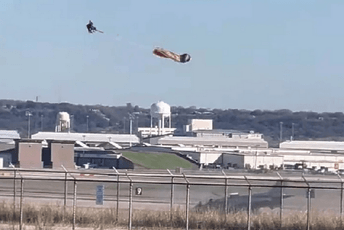 Bizarna nesreća američkog borbenog aviona F-35B, pilot se uspješno katapultirao Bizarna nesreća američkog borbenog aviona F-35B, pilot se uspješno katapultirao