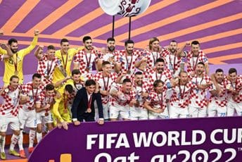 Modrić se ne povlači: Igraću i dalje za Hrvatsku, čeka nas Liga nacija Modrić se ne povlači: Igraću i dalje za Hrvatsku, čeka nas Liga nacija