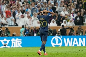 Koman i Čuameni izloženi rasističkom zlostavljanju na internetu Koman i Čuameni izloženi rasističkom zlostavljanju na internetu