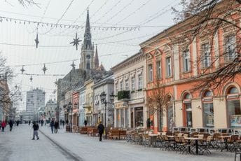 Novi Sad: Pitali glumce da li su iz Hrvatske, pa počeli da ih biju