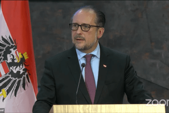 Šalenberg: Pogrešno je pretvarati se da postoji samo NATO a da su svi ostali iluzionisti Šalenberg: Pogrešno je pretvarati se da postoji samo NATO a da su svi ostali iluzionisti