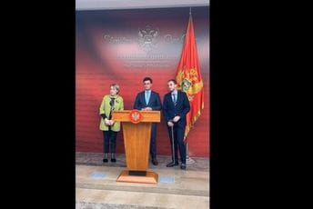 Šaranović: Vuković uzurpator Glavnog grada; Bošnjak: Amandmani pravno rješenje za situaciju u Podgorici Šaranović: Vuković uzurpator Glavnog grada; Bošnjak: Amandmani pravno rješenje za situaciju u Podgorici