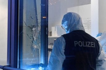 Zaposleni u njemačkoj obavještajnoj službi uhapšen zbog špijunaže u korist Rusije Zaposleni u njemačkoj obavještajnoj službi uhapšen zbog špijunaže u korist Rusije