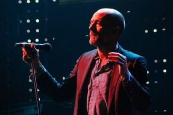 Izbjegavao muziku otkad se R.E.M. raspao: Majkl Stajp najavio izlazak prvog solo albuma Izbjegavao muziku otkad se R.E.M. raspao: Majkl Stajp najavio izlazak prvog solo albuma