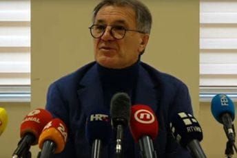 Žestoko je u Dinamu, Mamić: Fukare i podmukle siledžije ruše klub, 'zmija' više nema šta da traži u njemu Žestoko je u Dinamu, Mamić: Fukare i podmukle siledžije ruše klub, 'zmija' više nema šta da traži u njemu