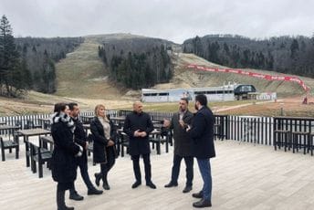 Kolašin: Otvorena skijaška sezona, samo još fali - snijeg Kolašin: Otvorena skijaška sezona, samo još fali - snijeg