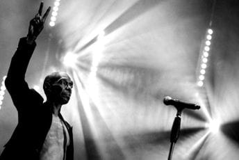 Odlazak pjevača Faithlessa: Iznenada preminuo Maksi Džez Odlazak pjevača Faithlessa: Iznenada preminuo Maksi Džez