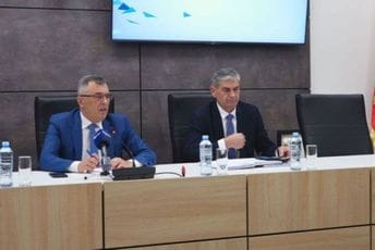 Đukanović: Nije sve u rukama Elektroprivrede, ugovor o kupovini Željezare trebalo bi da bude potpisan sljedeće nedjelje Đukanović: Nije sve u rukama Elektroprivrede, ugovor o kupovini Željezare trebalo bi da bude potpisan sljedeće nedjelje