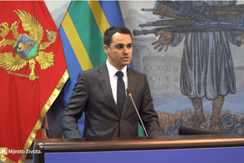 Raičević osudio mržnju usmjerenu protiv Petra Markovića Raičević osudio mržnju usmjerenu protiv Petra Markovića