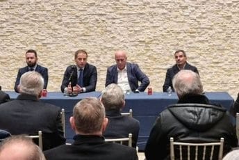 Šehović u Njujorku: Vlast dijasporu pokušala da ponizi Šehović u Njujorku: Vlast dijasporu pokušala da ponizi