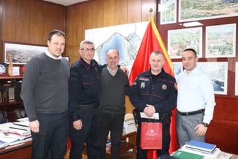 Opština Pljevlja: Nagrađen najbolji policajac u 2022. godini Opština Pljevlja: Nagrađen najbolji policajac u 2022. godini