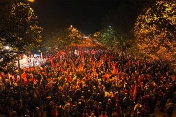 Nikolaidis: Protesti su startovani i ugašeni na dugme; Mrvaljević: Dio partija koje su podržavale proteste se opredijelio za samostalno učešće na izborima Nikolaidis: Protesti su startovani i ugašeni na dugme; Mrvaljević: Dio partija koje su podržavale proteste se opredijelio za samostalno učešće na izborima