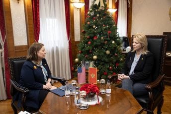 Đurović-Rajnke: Novu Vladu ne bi trebalo formirati na osnovu spornih izmjena Zakona o predsjedniku Đurović-Rajnke: Novu Vladu ne bi trebalo formirati na osnovu spornih izmjena Zakona o predsjedniku