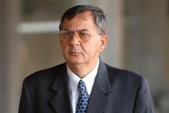 Devedesetih bio blizak Miloševićev saradnik: Umro Mihalj Kertes Devedesetih bio blizak Miloševićev saradnik: Umro Mihalj Kertes