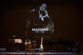 „Nek ti plove brodovi“: Održana komemoracija za Massima „Nek ti plove brodovi“: Održana komemoracija za Massima