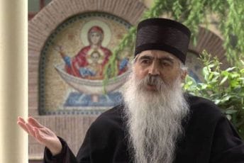 Irinej: Potpisivanje Temeljnog ugovora dobar znak, ali ostalo je još posla Irinej: Potpisivanje Temeljnog ugovora dobar znak, ali ostalo je još posla