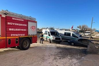 Nesreća u Turskoj: Prevrnuo se minibus, poginulo najmanje šest osoba Nesreća u Turskoj: Prevrnuo se minibus, poginulo najmanje šest osoba