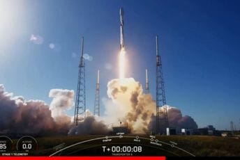 (VIDEO) SpaceX lansirao dva albanska satelita u svemir (VIDEO) SpaceX lansirao dva albanska satelita u svemir