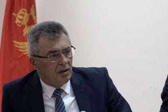 Đukanović: Stanje u Pljevljima vrlo alarmantno Đukanović: Stanje u Pljevljima vrlo alarmantno