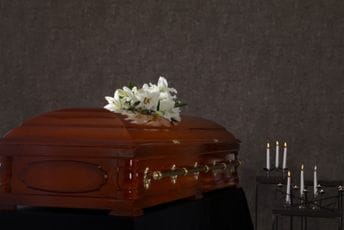SAD: Pogrebnica prodavala djelove tijela preminulih, osuđena na 20 godina zatvora SAD: Pogrebnica prodavala djelove tijela preminulih, osuđena na 20 godina zatvora