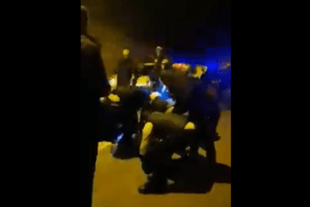 Niković: Hitna je konstatovala smrt i prevozila preživjele, snimak nesreće u Beranama izazvao polemike na društvenim mrežama bez razloga Niković: Hitna je konstatovala smrt i prevozila preživjele, snimak nesreće u Beranama izazvao polemike na društvenim mrežama bez razloga