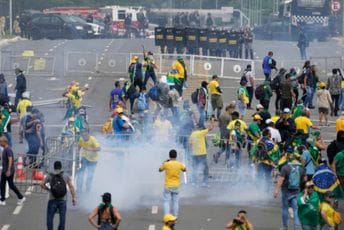 Pristalice Bolsonara upale u Kongres, Vrhovni sud i predsjedničku palatu Pristalice Bolsonara upale u Kongres, Vrhovni sud i predsjedničku palatu