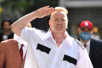 Džoni Roten iz Seks pistolsa hoće da predstavlja Irsku na Eurosongu Džoni Roten iz Seks pistolsa hoće da predstavlja Irsku na Eurosongu